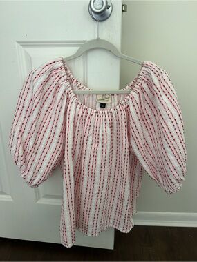 Universal Thread White and Red Peasant Blouse with Puff Sleeves